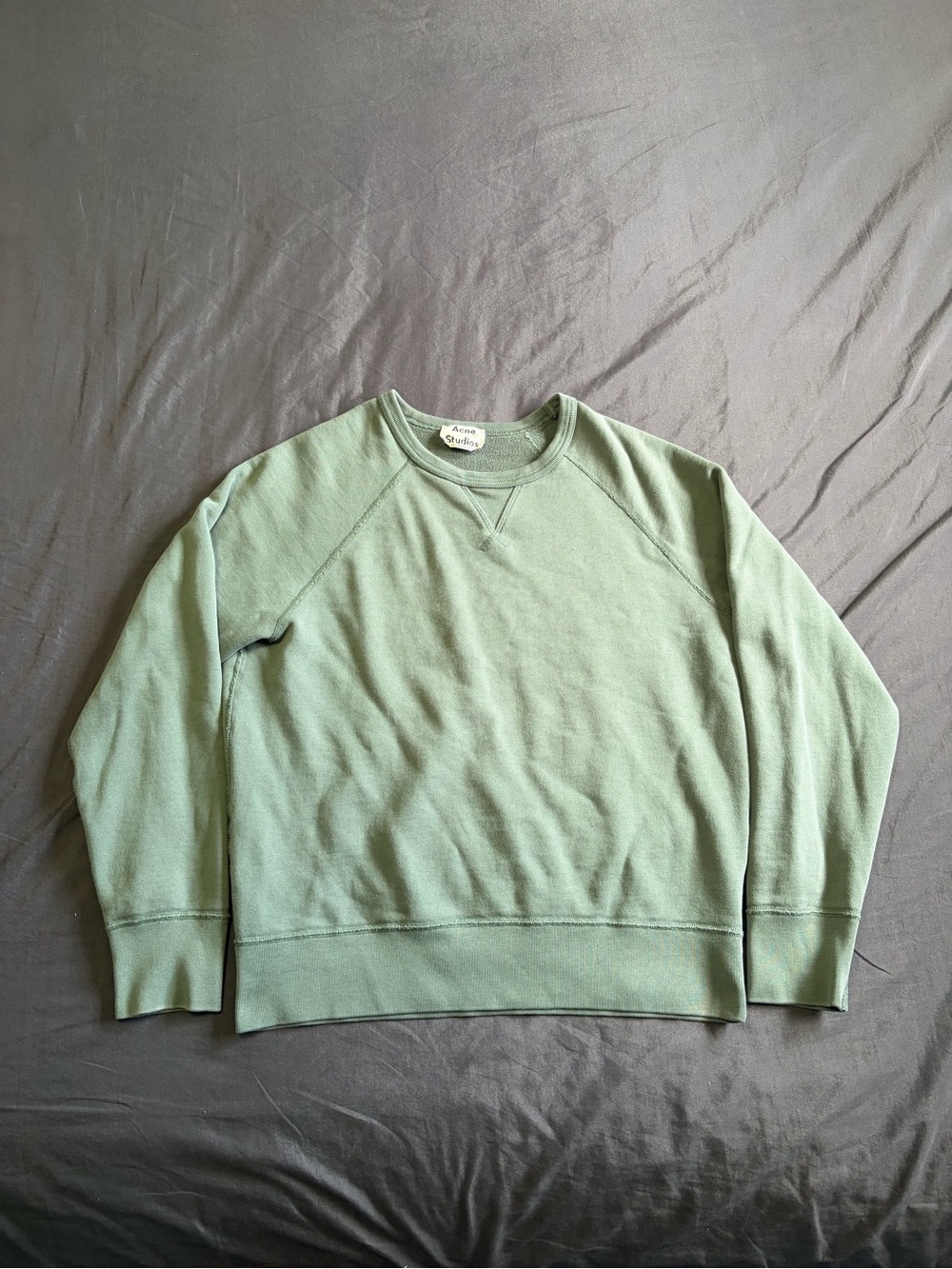 Acne Studios Sage green crewneck. Size S.